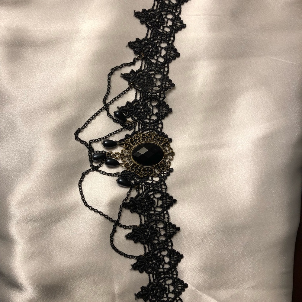 Victorian style costume choker necklace.